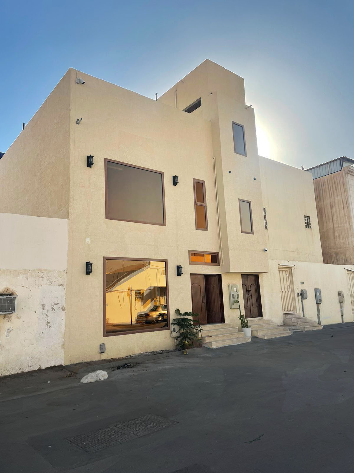 Office remodeling Riyadh - BEMS office entrance after remodeling by Hanjin E&T