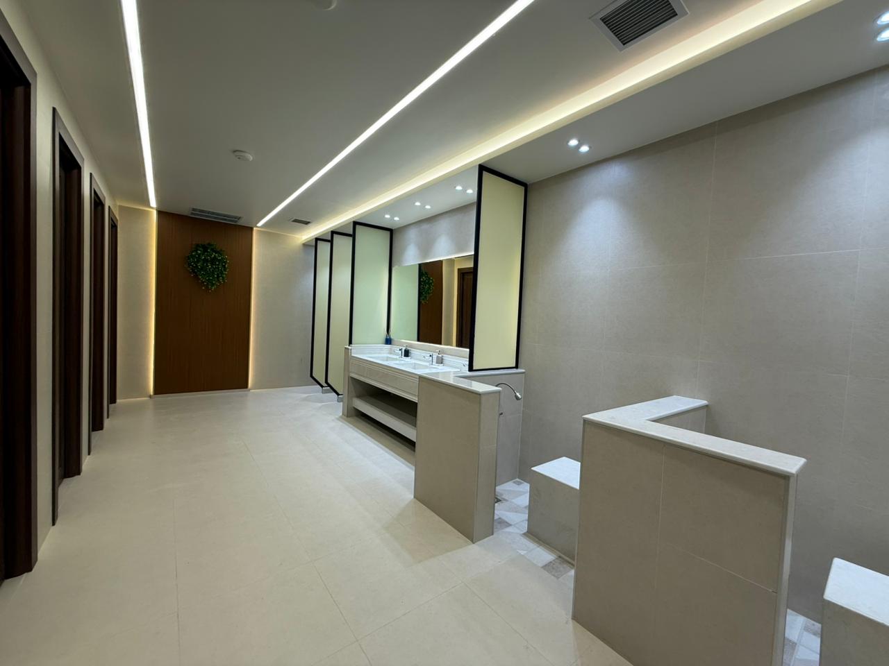 Office fit-out Riyadh – Final toilet renovation showcase