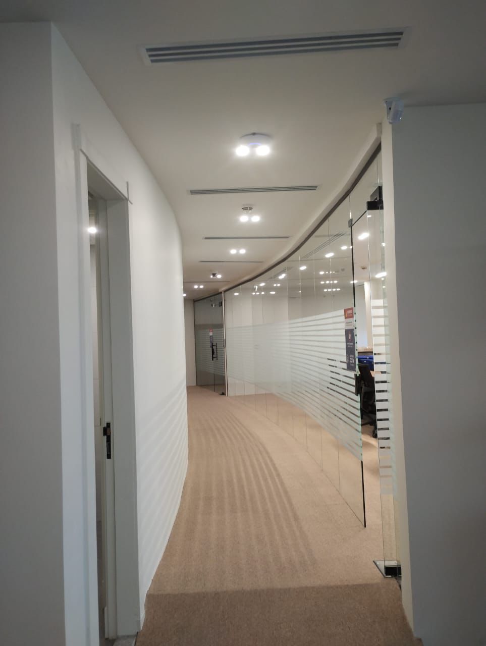 LIG NEX1 workspace after office fit-out Riyadh by Hanjin E&T