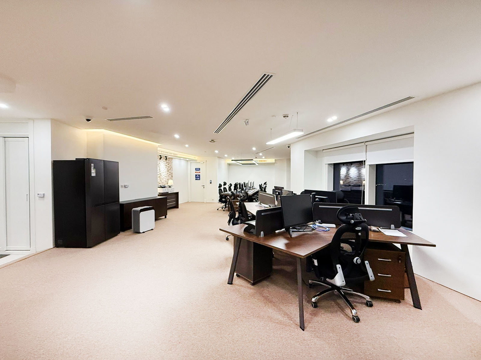 LIG NEX1 completed office remodeling