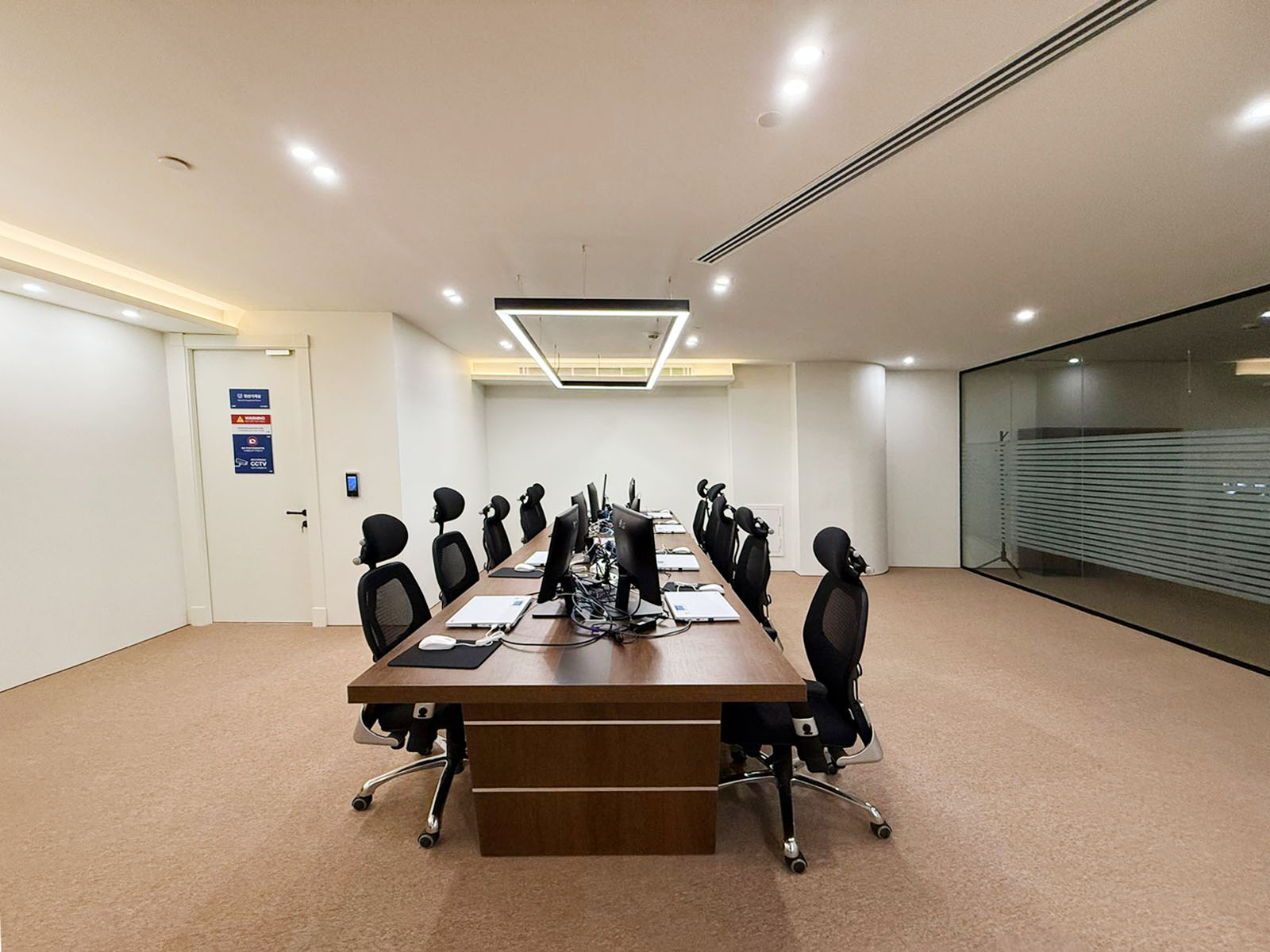 LIG NEX1 completed office remodeling